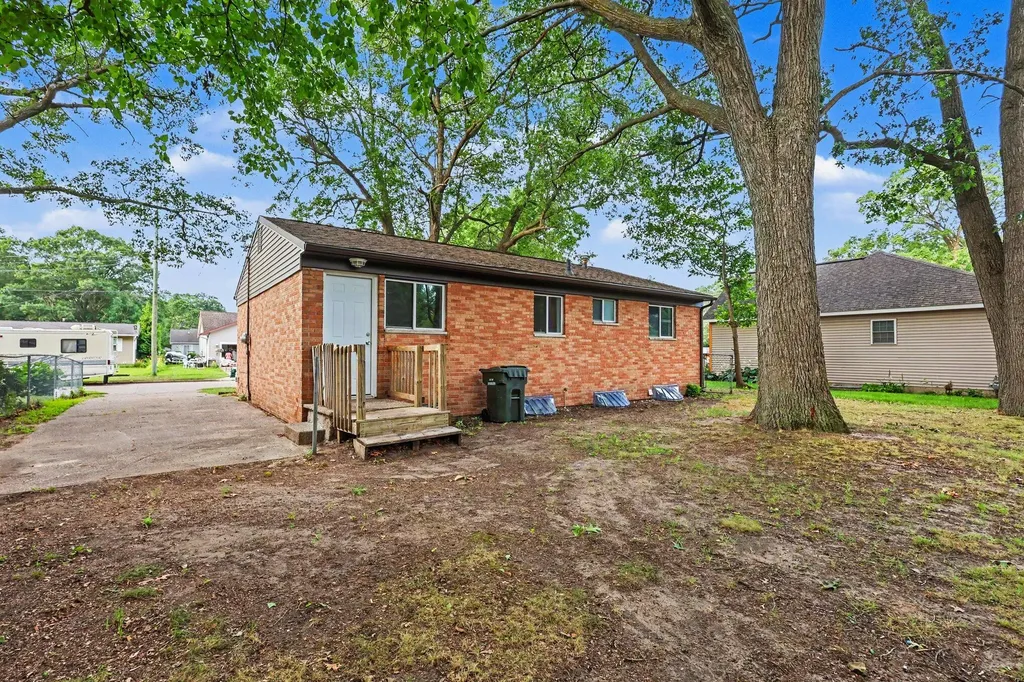 1436 Wesley Avenue Muskegon City MI 49442