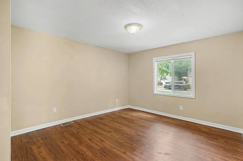 2409 Crozier Avenue Muskegon City MI 49441