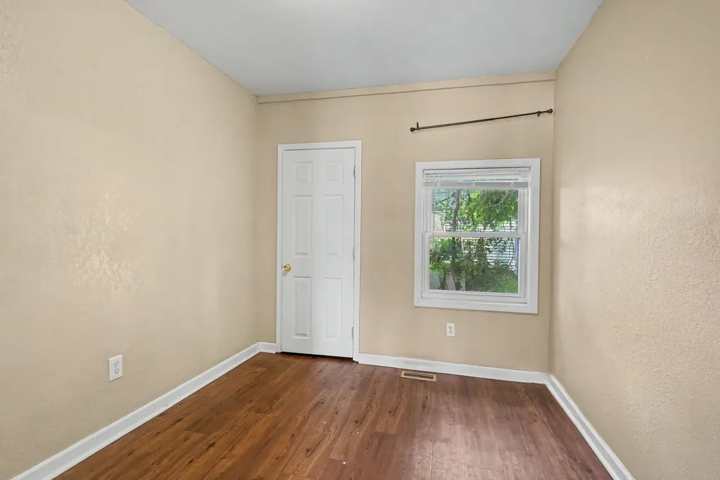 2409 Crozier Avenue Muskegon City MI 49441