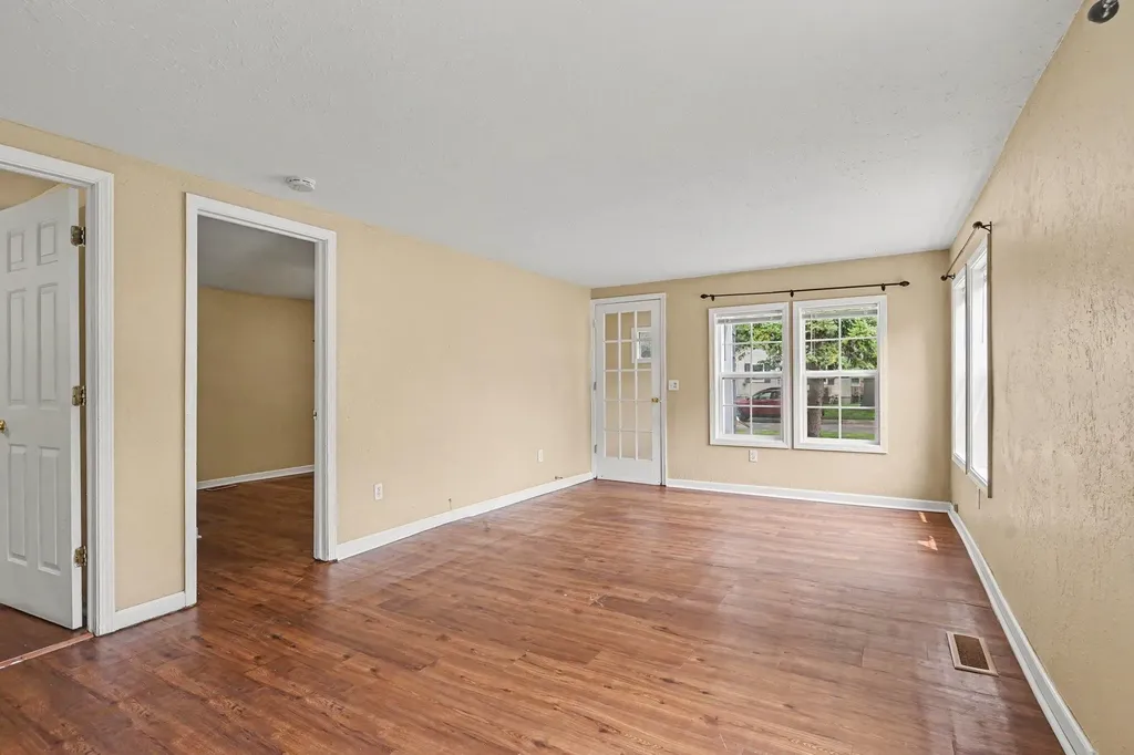 2409 Crozier Avenue Muskegon City MI 49441