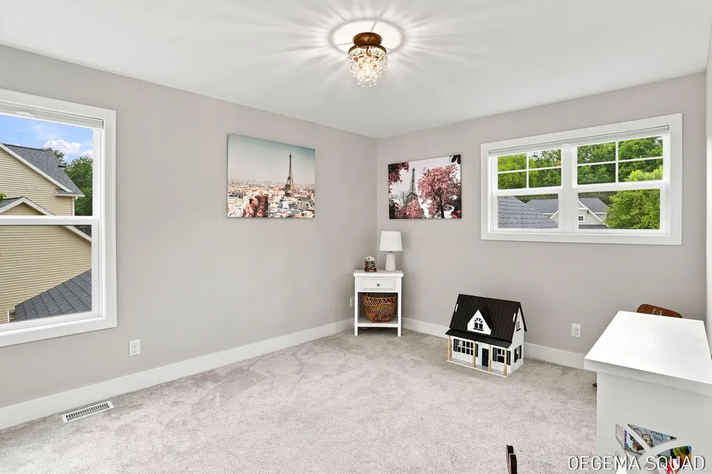 14834 Sagebrush Drive Park Township MI 49424
