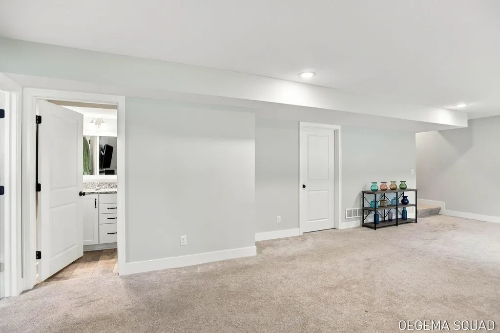 14834 Sagebrush Drive Park Township MI 49424