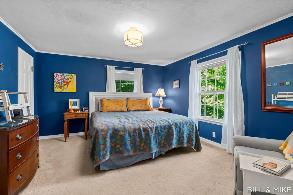 321 Lakeshore Drive Unknown City MI 49406