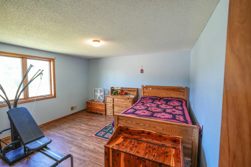 8565 S Cornwell Avenue Clare City MI 48617