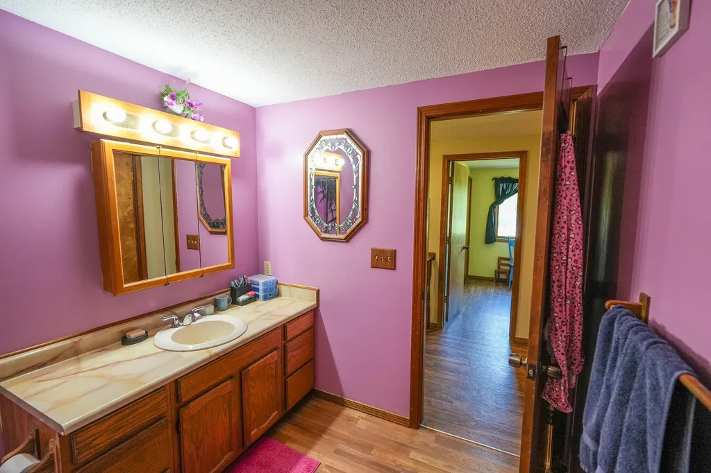 8565 S Cornwell Avenue Clare City MI 48617