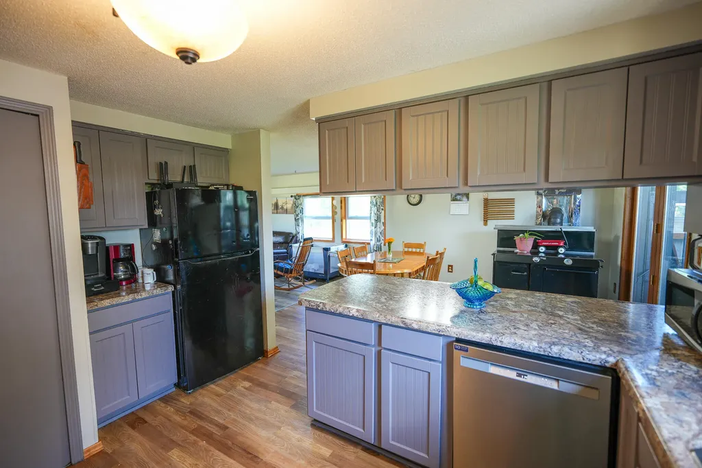 8565 S Cornwell Avenue Clare City MI 48617