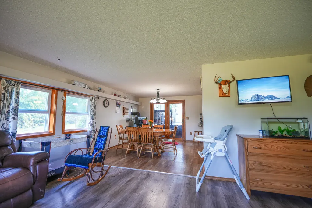 8565 S Cornwell Avenue Clare City MI 48617