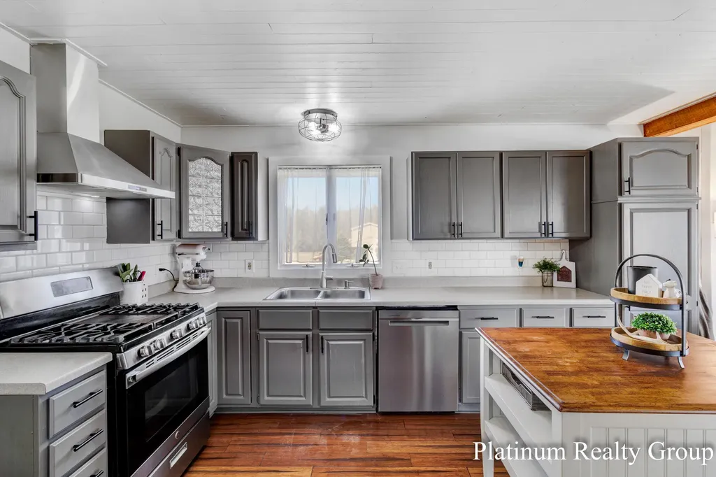 4834 W Elizabeth Drive Benona Township MI 49455