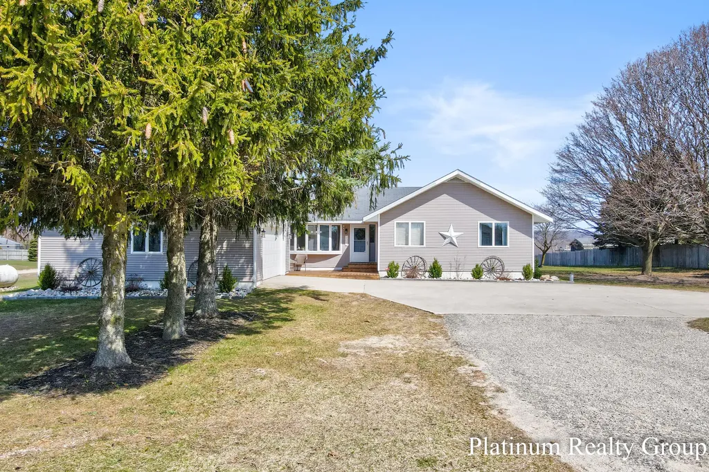 4834 W Elizabeth Drive Benona Township MI 49455