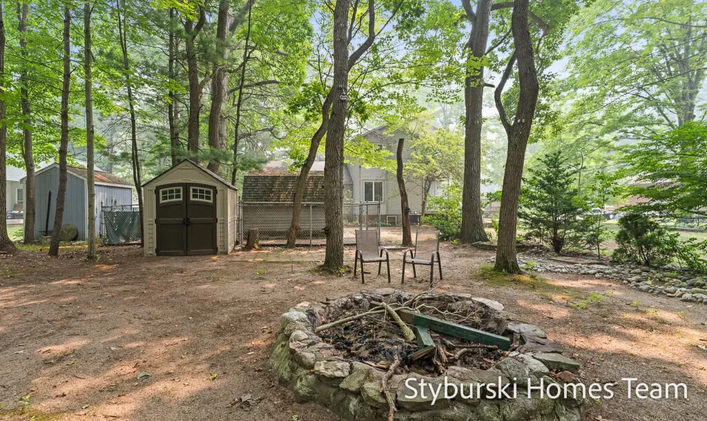 19127 W Spring Lake Road Spring Lake Township MI 49456
