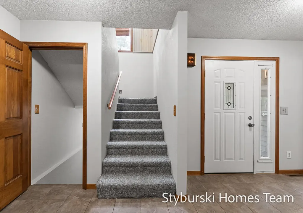 19127 W Spring Lake Road Spring Lake Township MI 49456