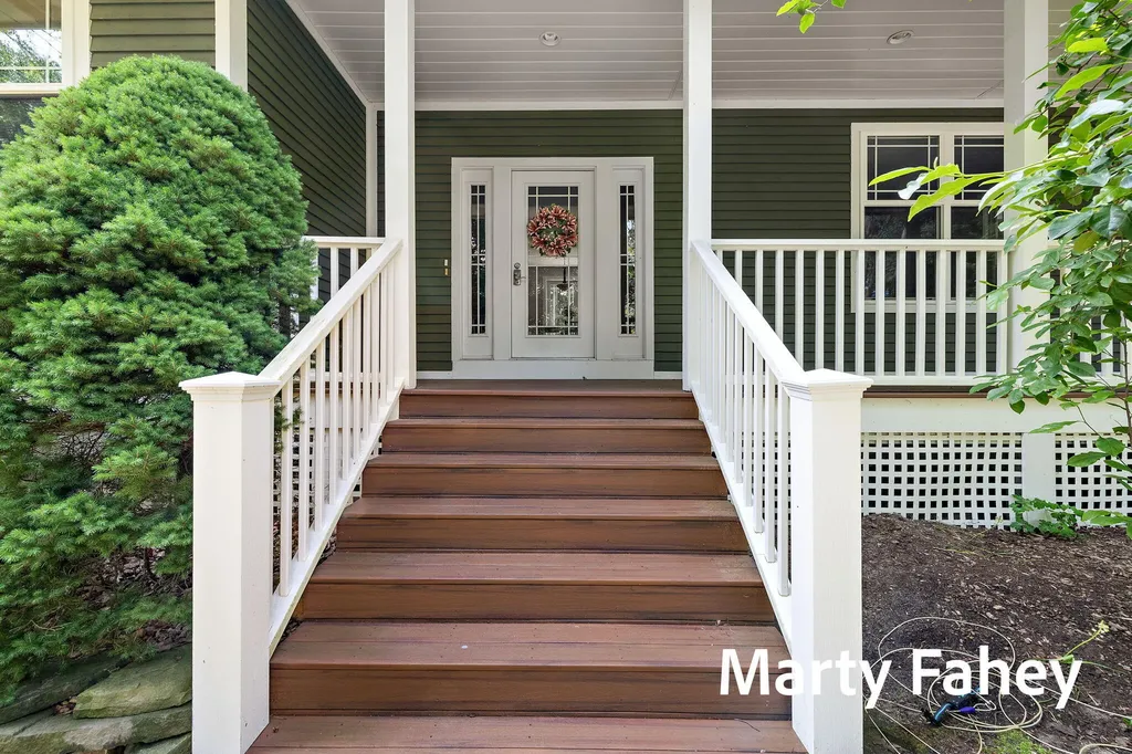 17150 Majestic Ridge Court Grand Haven Charter Township MI 49460