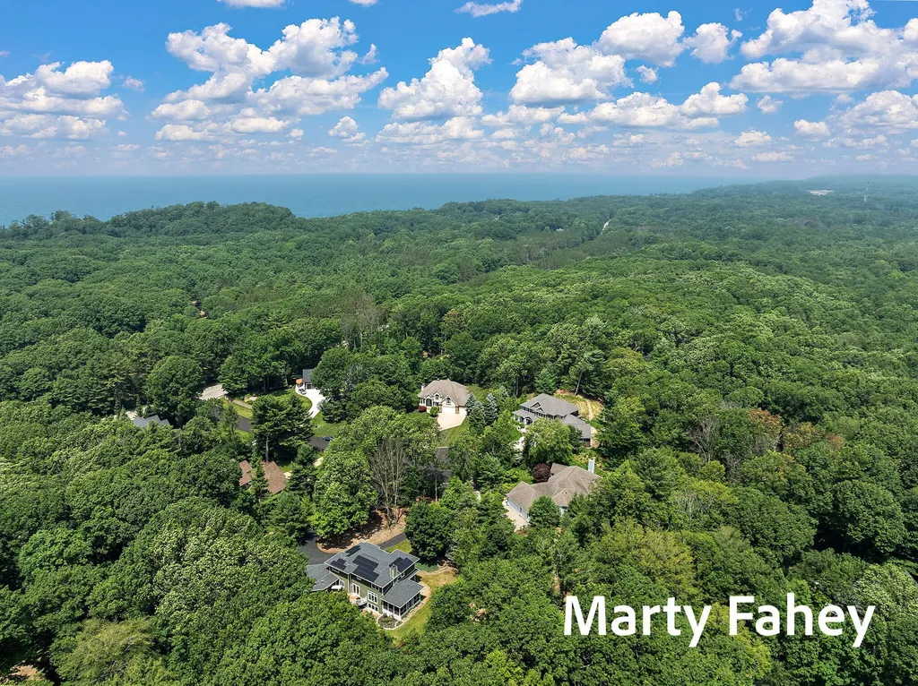 17150 Majestic Ridge Court Grand Haven Charter Township MI 49460