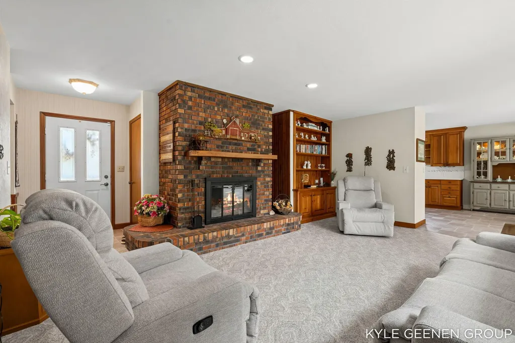 6392 Blue Jay Lane Laketown Township MI 49423