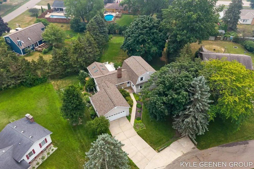 6392 Blue Jay Lane Laketown Township MI 49423
