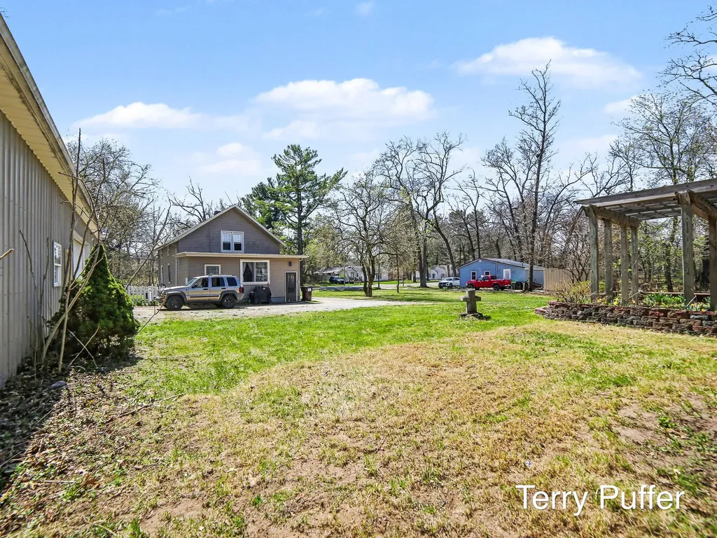 6488 3rd Street Holton Township MI 49425