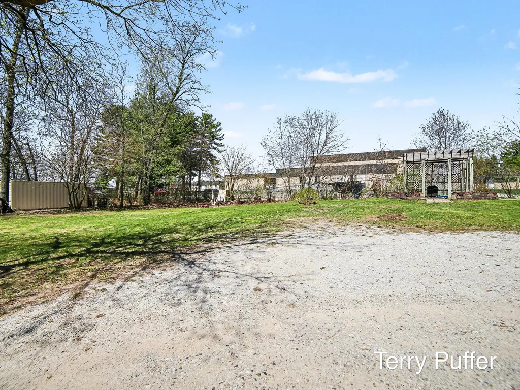 6488 3rd Street Holton Township MI 49425