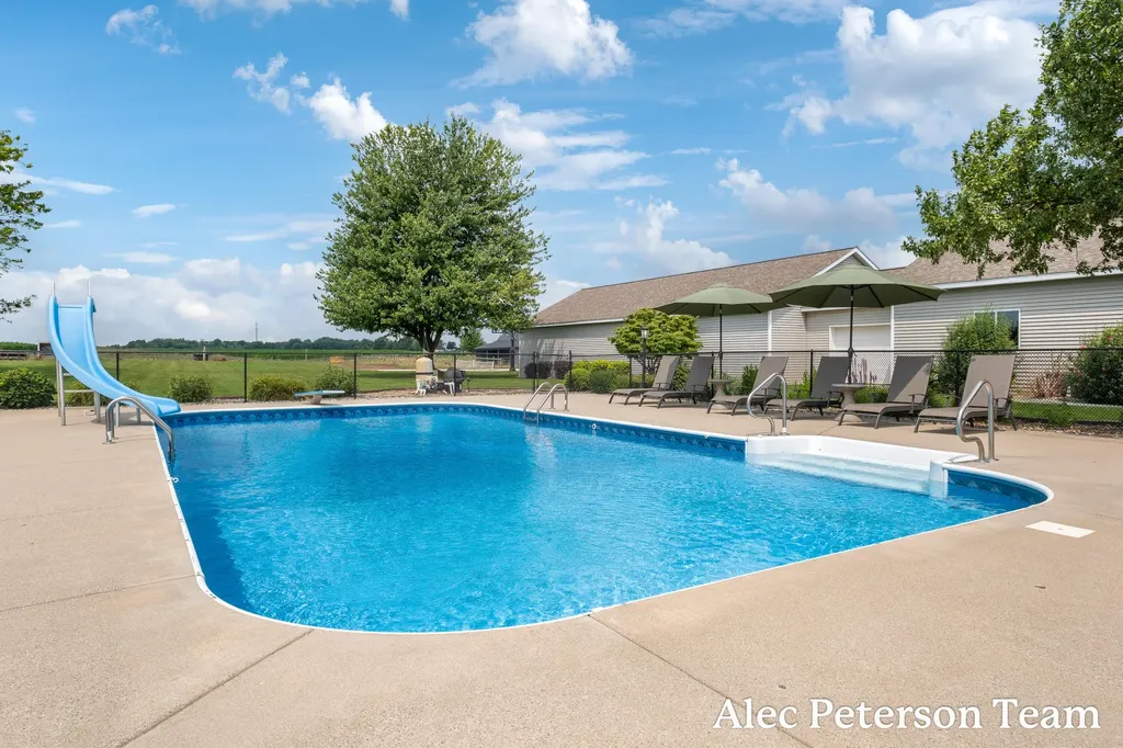 2807 8th Avenue SW Jamestown Charter Township MI 49315
