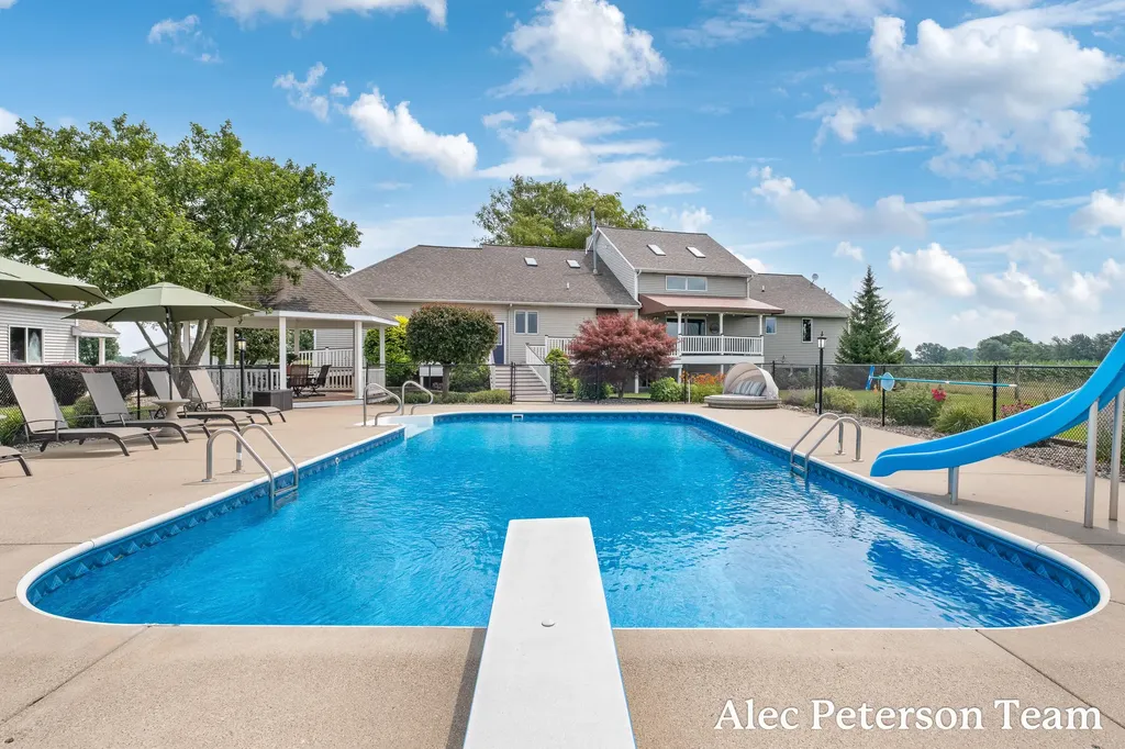 2807 8th Avenue SW Jamestown Charter Township MI 49315