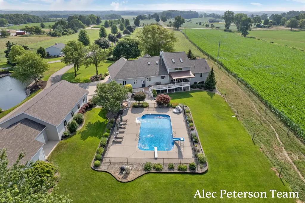 2807 8th Avenue SW Jamestown Charter Township MI 49315
