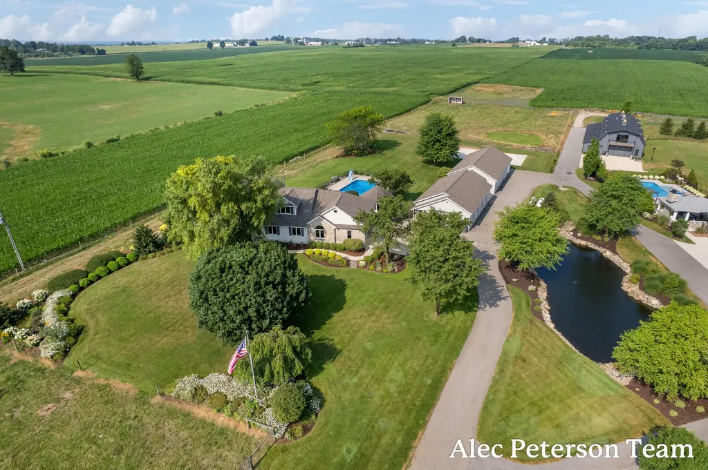 2807 8th Avenue SW Jamestown Charter Township MI 49315