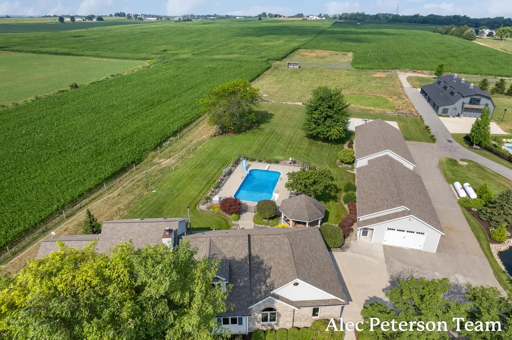 2807 8th Avenue SW Jamestown Charter Township MI 49315