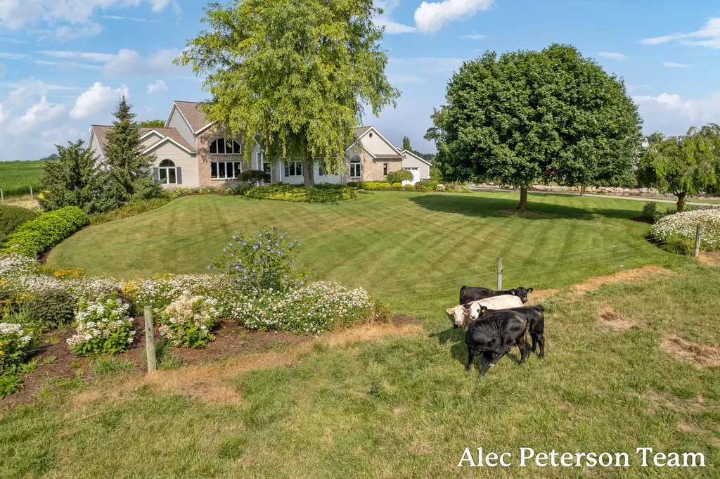 2807 8th Avenue SW Jamestown Charter Township MI 49315