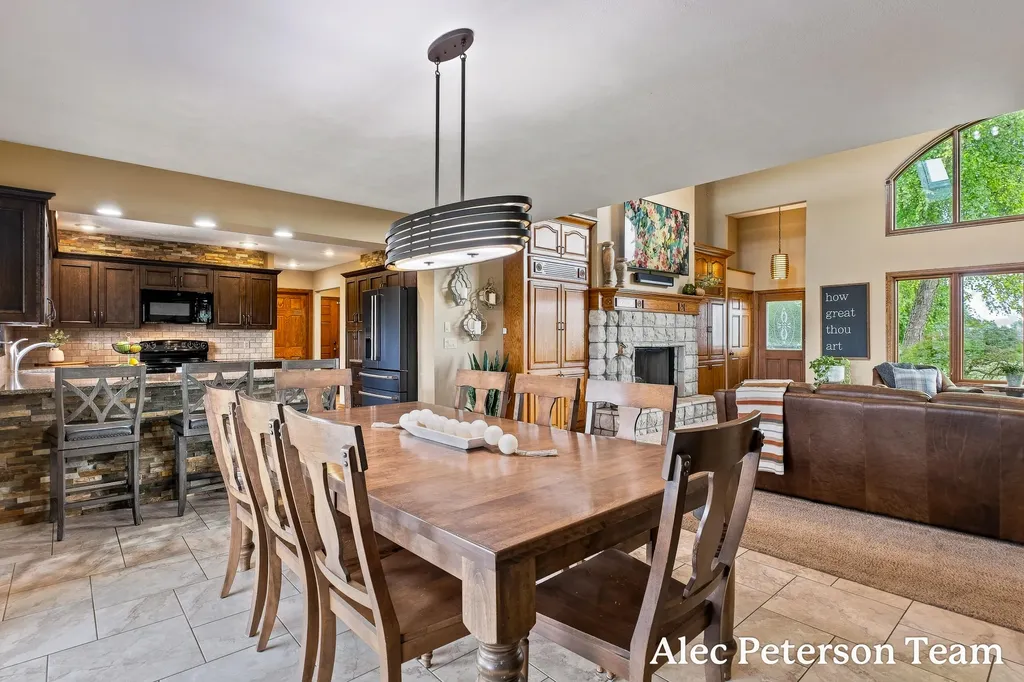 2807 8th Avenue SW Jamestown Charter Township MI 49315