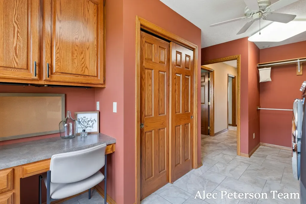 2807 8th Avenue SW Jamestown Charter Township MI 49315