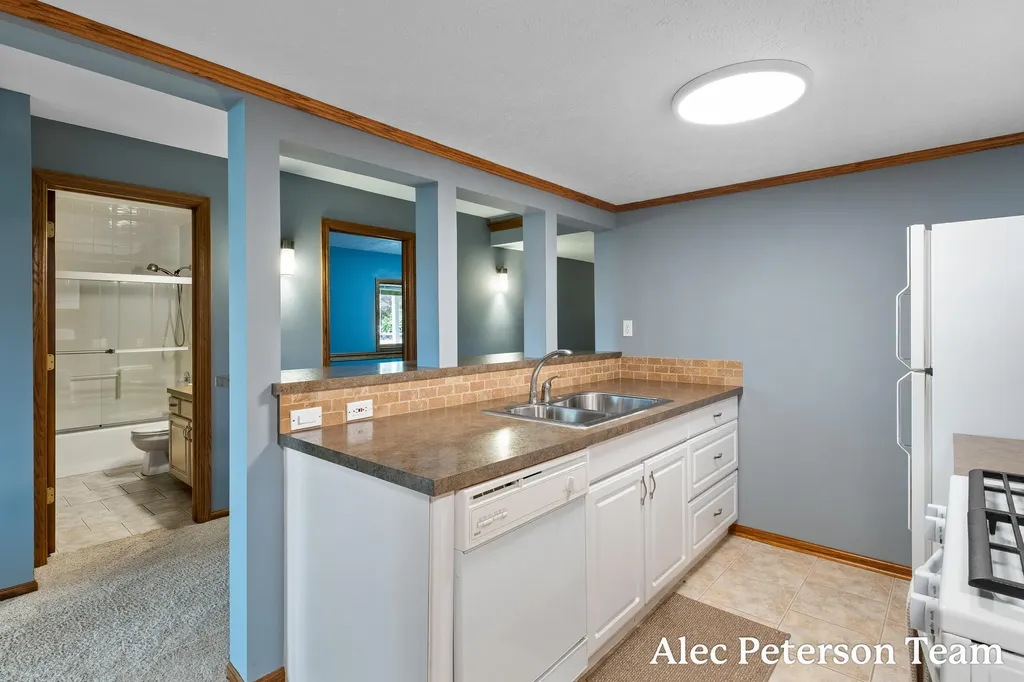 2807 8th Avenue SW Jamestown Charter Township MI 49315