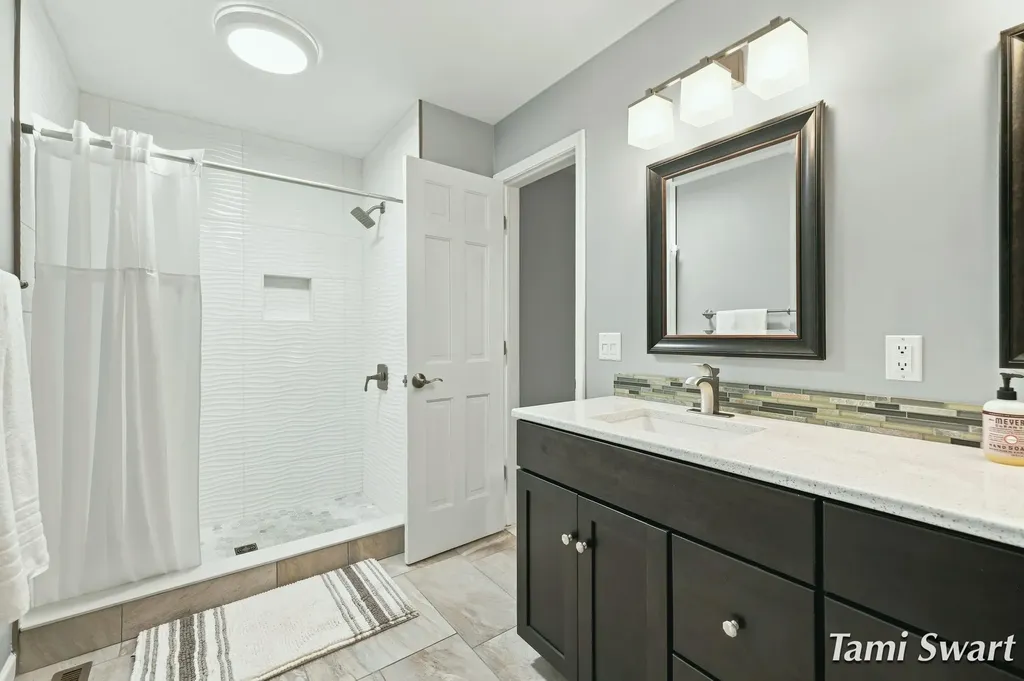 17565 Beech Hill Drive Grand Haven Charter Township MI 49417