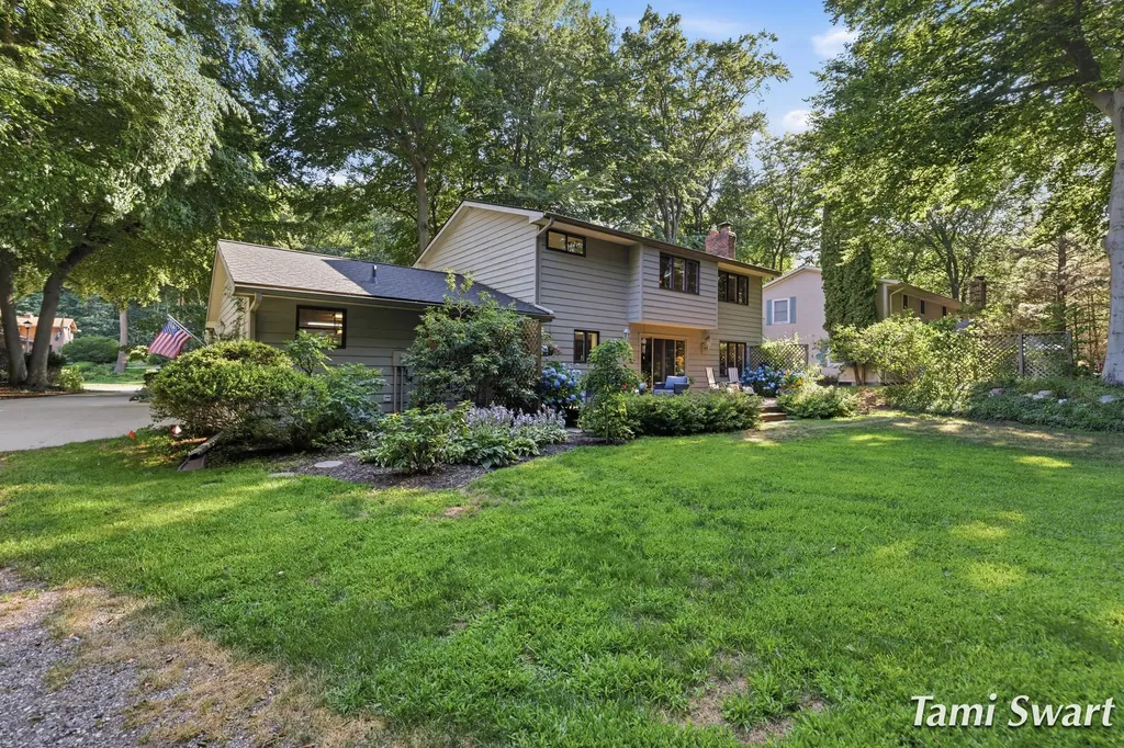 17565 Beech Hill Drive Grand Haven Charter Township MI 49417