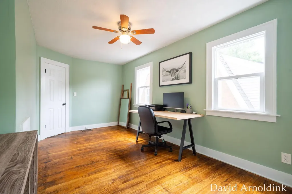 919 Myrtle Street NW Grand Rapids City MI 49504