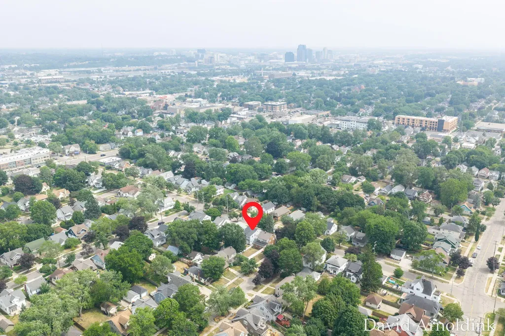 919 Myrtle Street NW Grand Rapids City MI 49504
