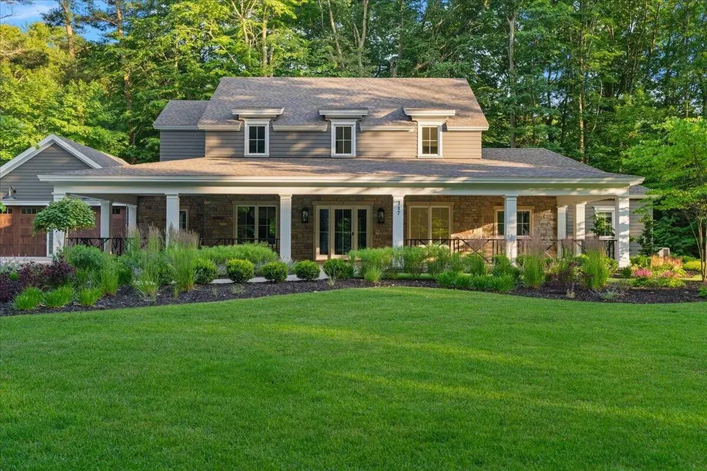 317 N Lakeshore Drive Park Township MI 49424