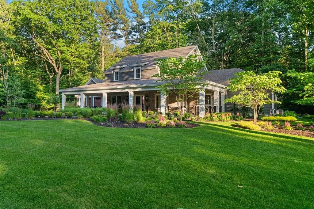 317 N Lakeshore Drive Park Township MI 49424