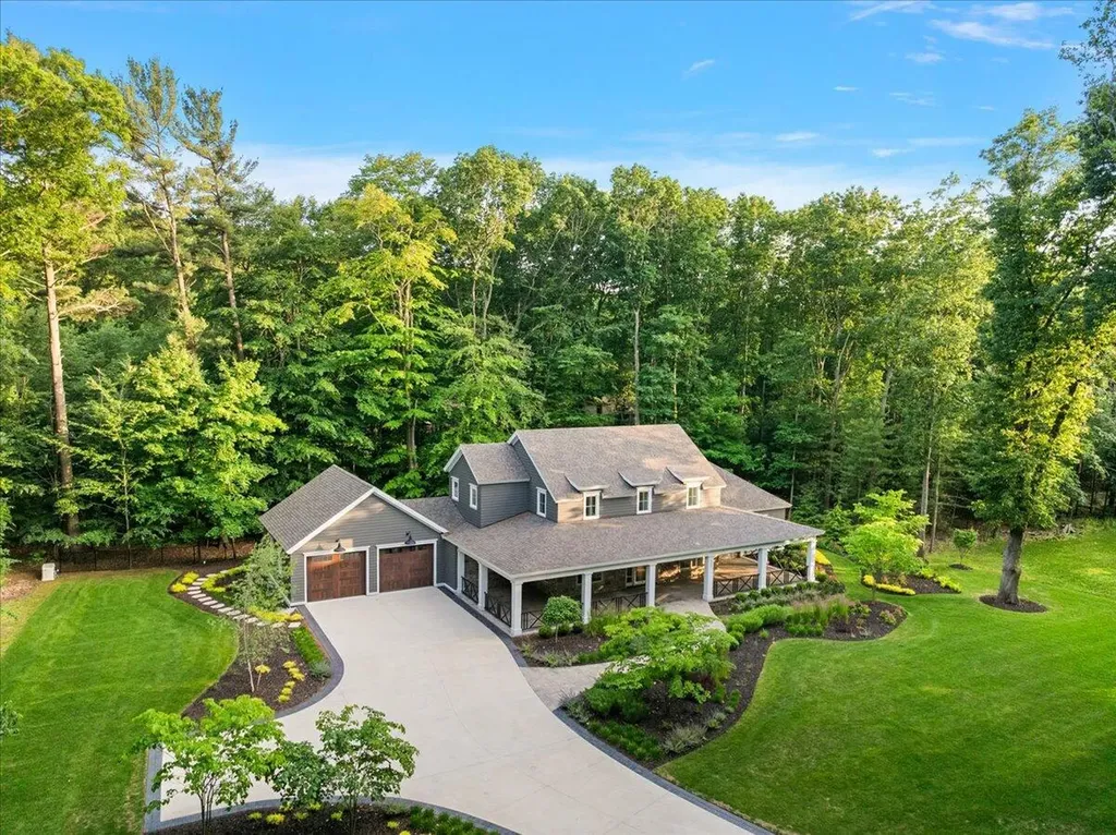 317 N Lakeshore Drive Park Township MI 49424