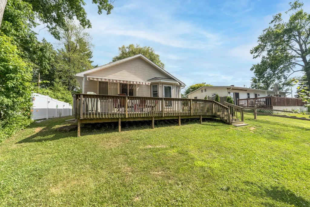 22770 Oak Street Pierson Township MI 49339