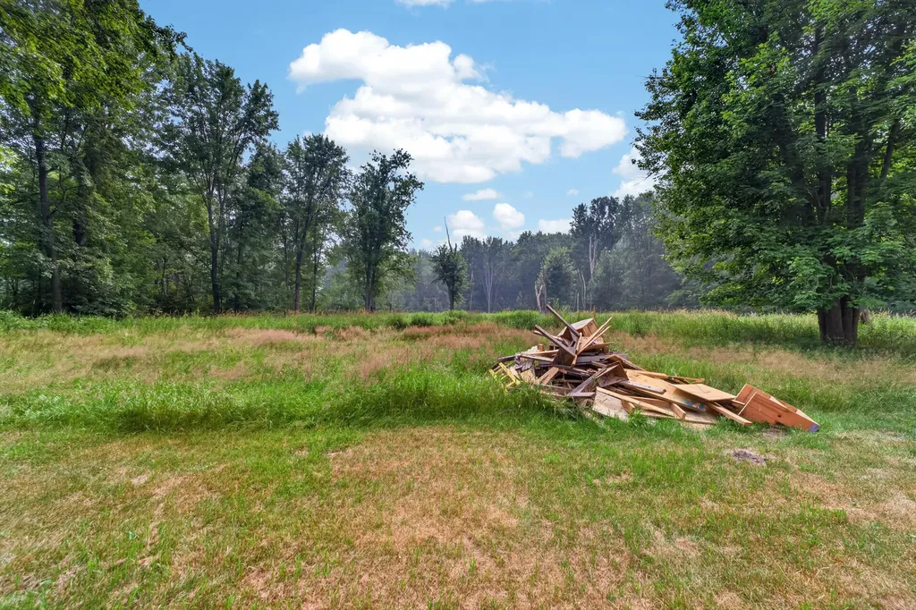 3065 Black Creek Road Fruitport Charter Township MI 49444