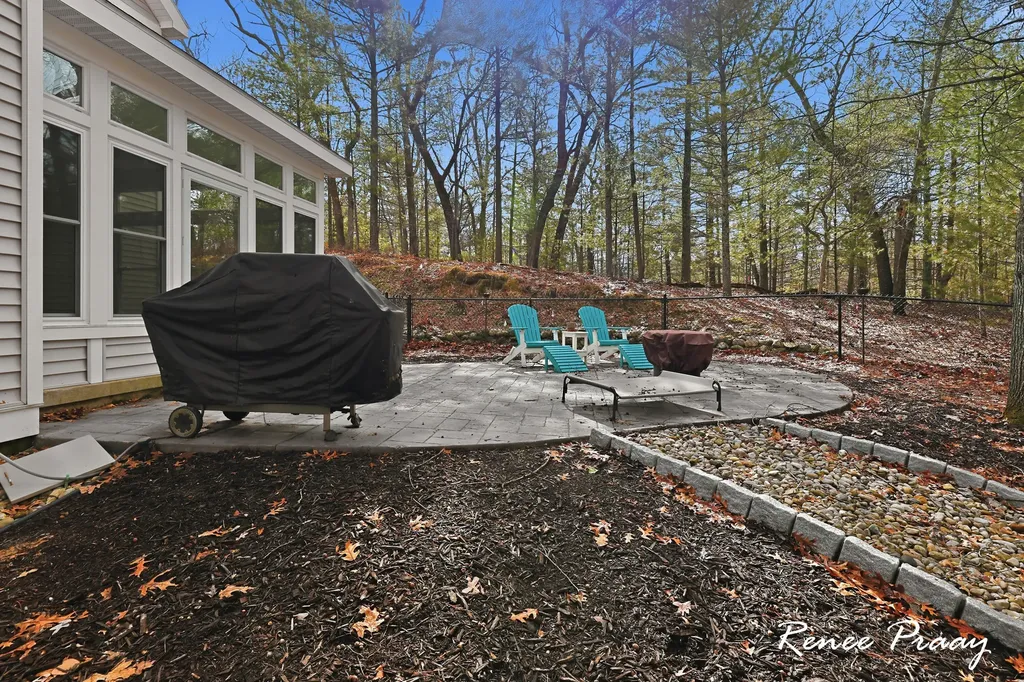 5439 Shawnee Road Pentwater Township MI 49449