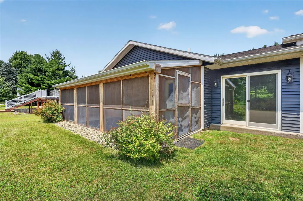 4356 E Y Avenue Schoolcraft Township MI 49097