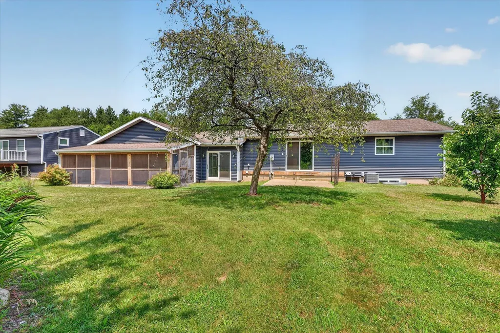 4356 E Y Avenue Schoolcraft Township MI 49097