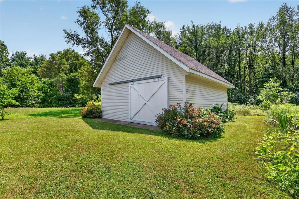 4356 E Y Avenue Schoolcraft Township MI 49097