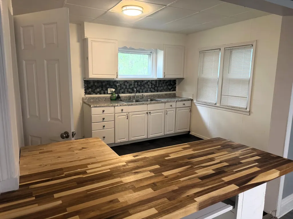 1757 Smith Street Muskegon City MI 49442