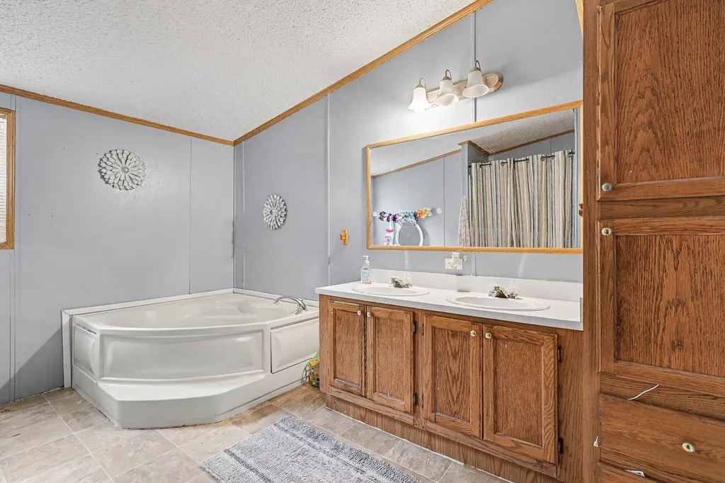 5525 Holton Whitehall Road Holton Township MI 49425