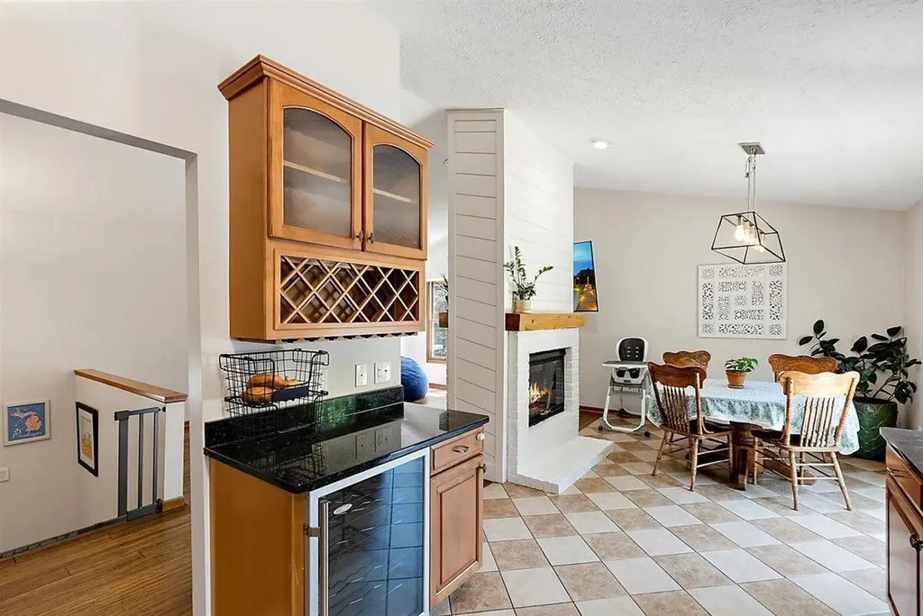 1460 Post Avenue Park Township MI 49424