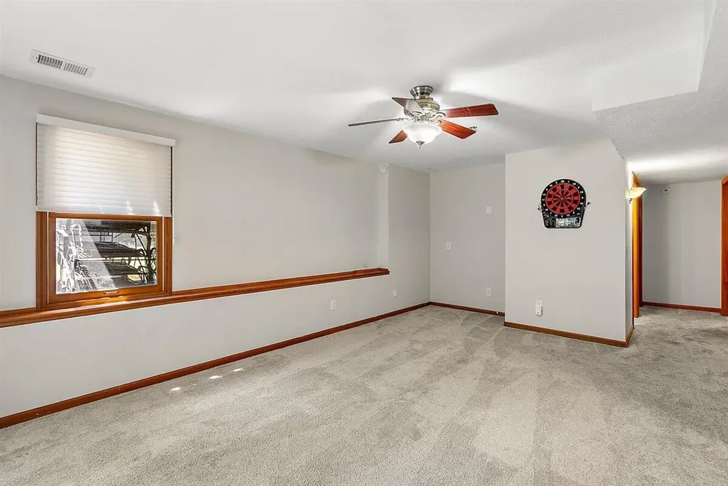 1460 Post Avenue Park Township MI 49424