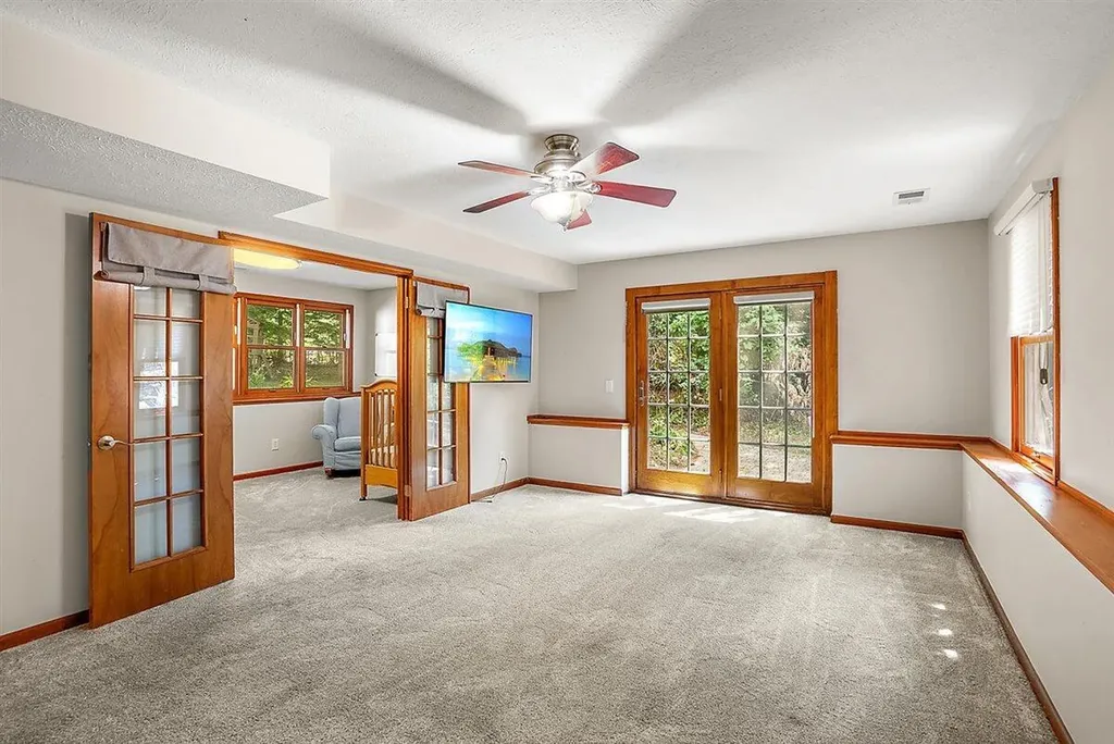 1460 Post Avenue Park Township MI 49424