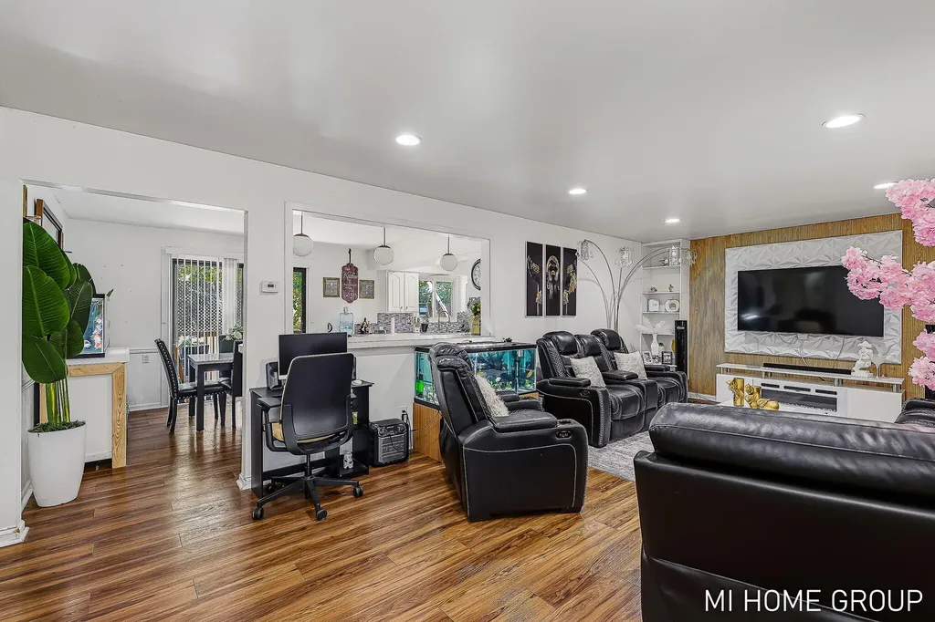 918 136th Avenue Holland Charter Township MI 49424