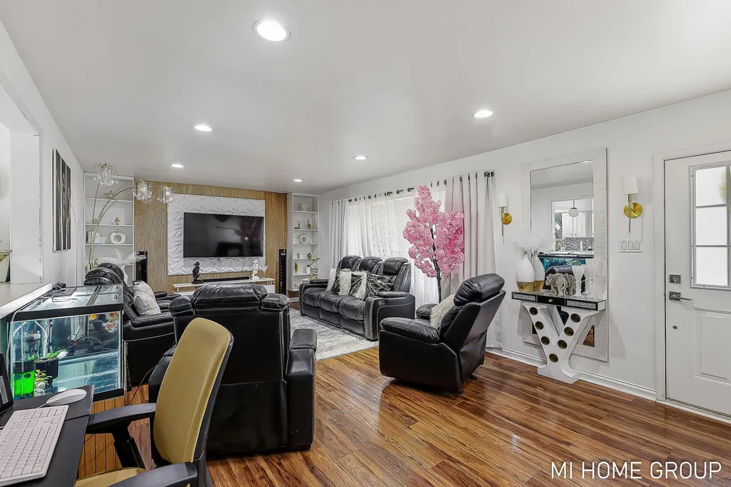 918 136th Avenue Holland Charter Township MI 49424